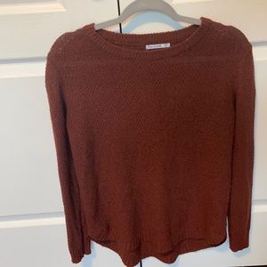 Dark orange/red sweater